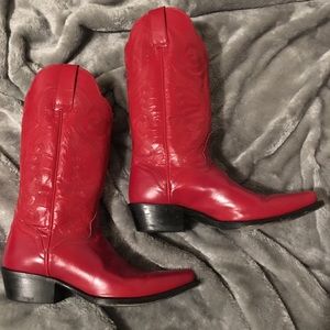 J.B. Dillon cowboy boots !